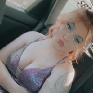 Meet your Posher, Lilly